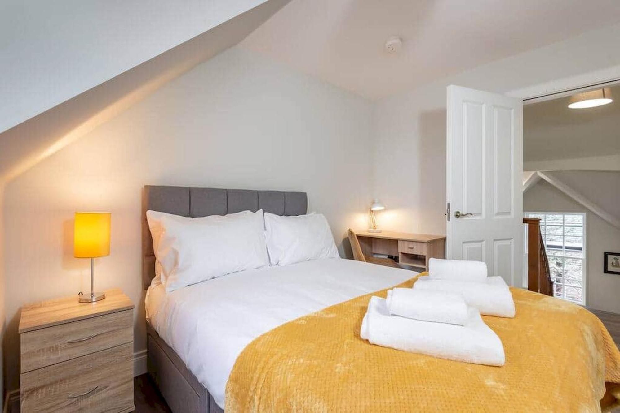 South Street Apartments - No 14G St Andrews Buitenkant foto